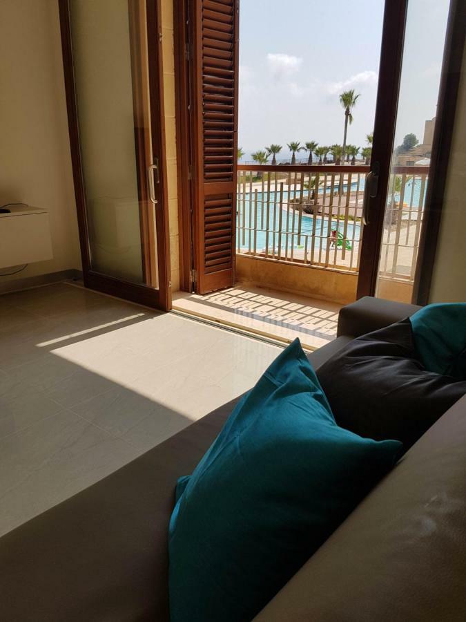 Fort Cambray Apartment With Spectacular Sea Views Mgarr Exteriör bild